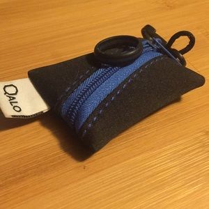 QALO 	Women's Thin Blue Line Silicone Ring - 6